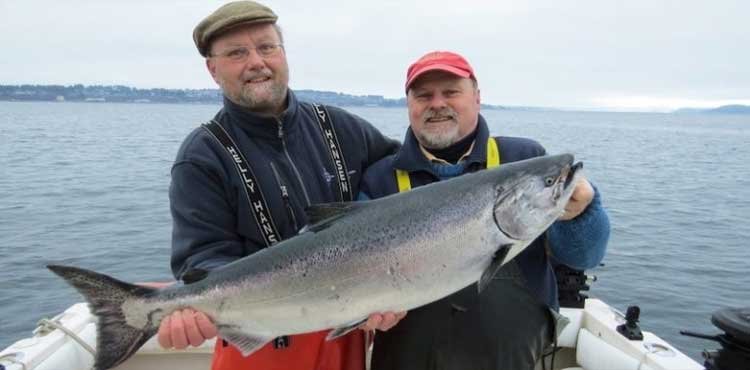 Jeremy Maynard with 18LB Chinook