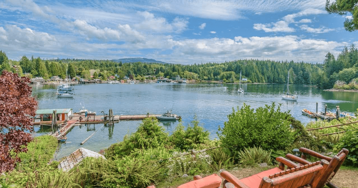 BC Coastal & Vancouver Island Sport Fishing Season Job Openings 2022