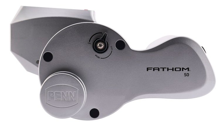 Side view of the Penn Fathom reel